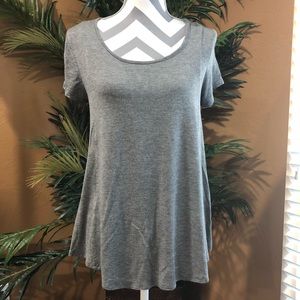 NWOT SHORT SLEEVE TOP